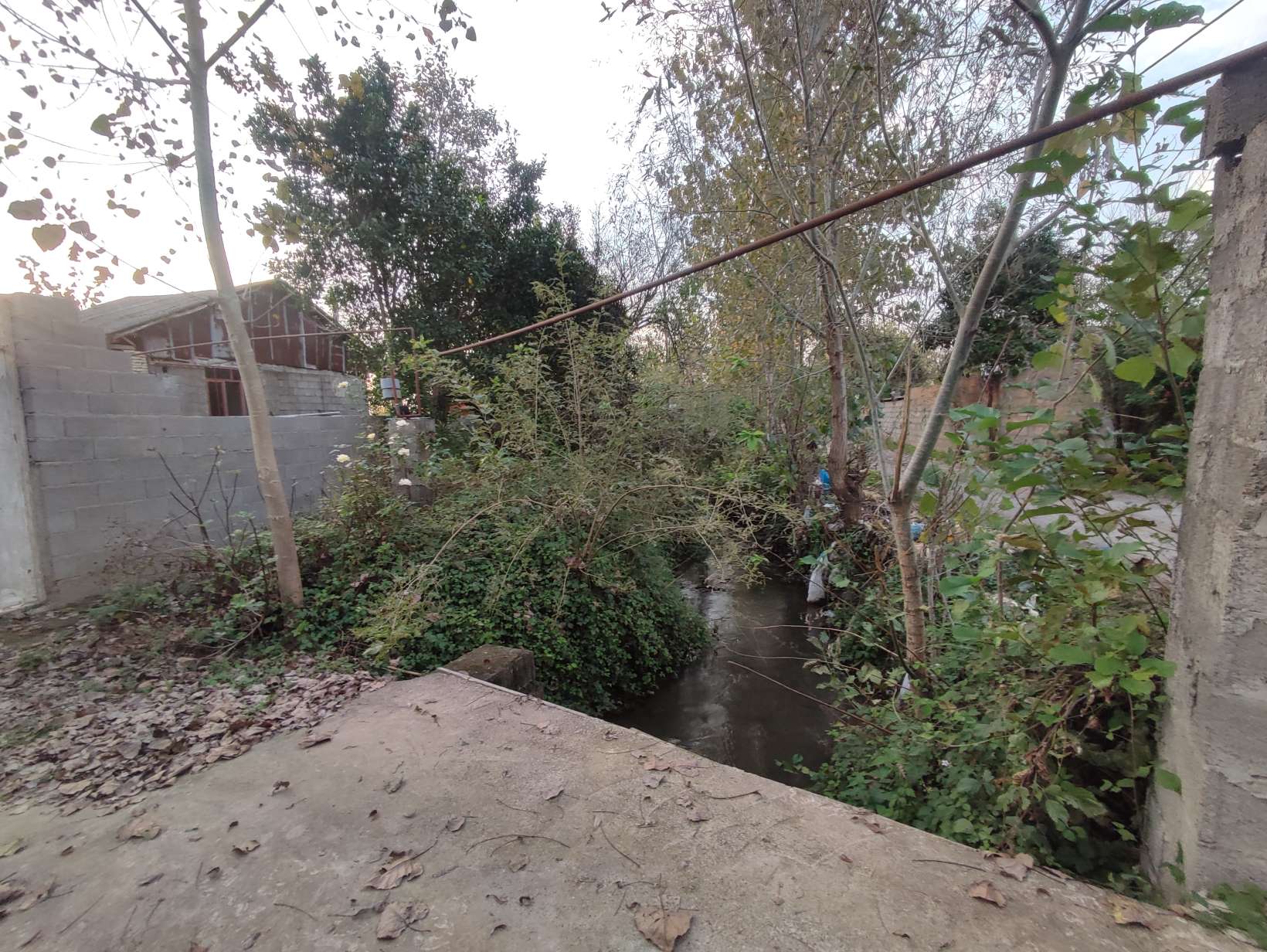 تصویر ویلا340متری با بنای75متری در خشکبیجار