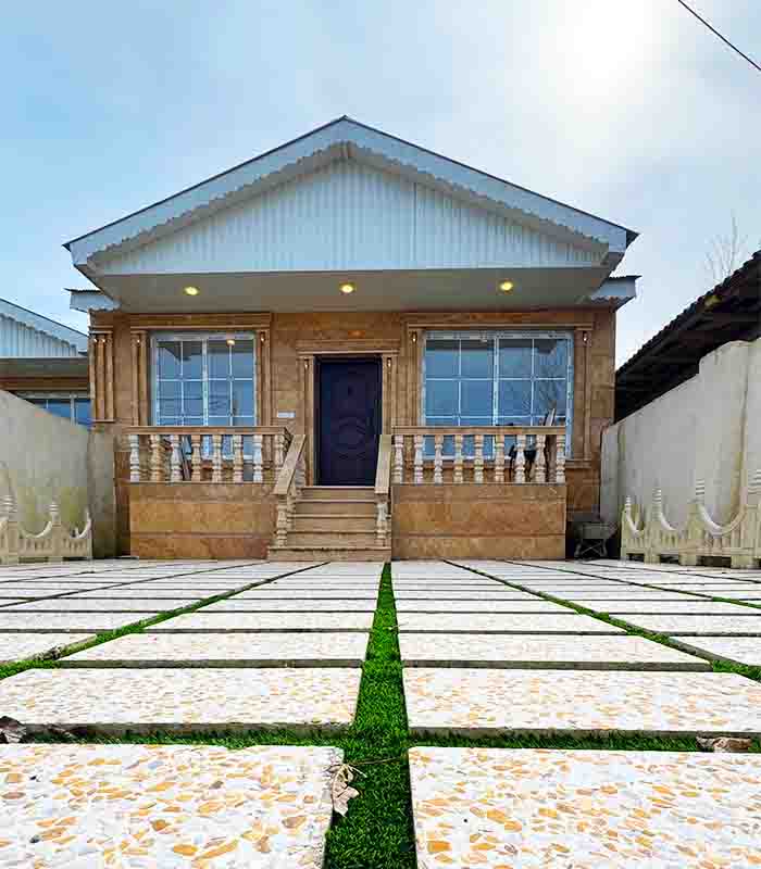 تصویر یه ویلای فلت در موقعیت روستایی با محوطه بزرگ