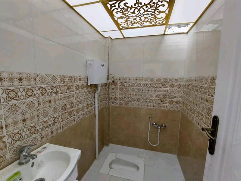 ویلاباغ نوساز نماسنگ محوطه سازی شده جنگلی