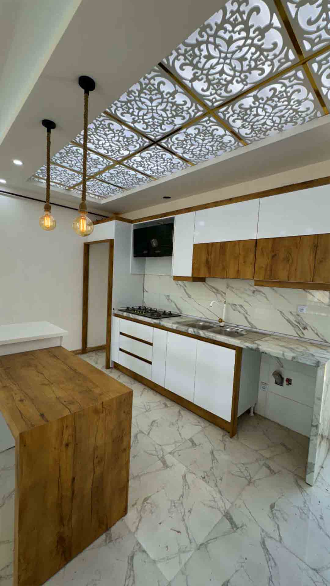 ویلای جنگلی نوساز سنددار محوطه سازی شده