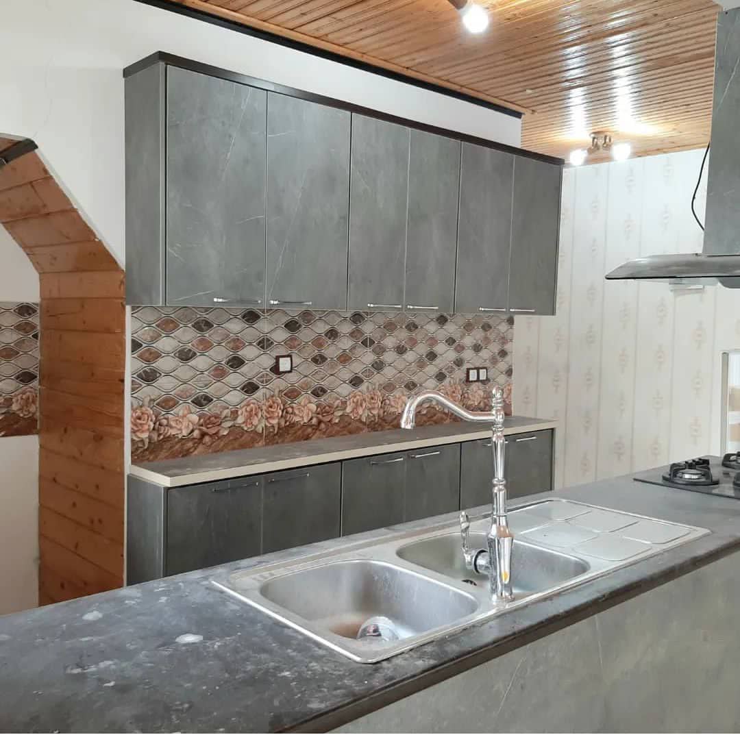 تصویر یک ویلای دوبلکس در لوکیشن روستایی