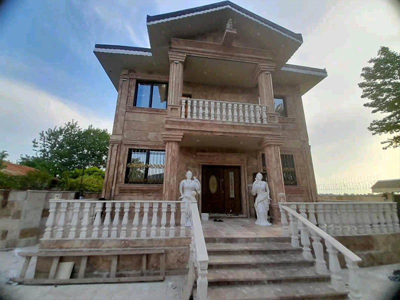 تصویر یک ویلای دوبلکس در لوکیشن روستایی