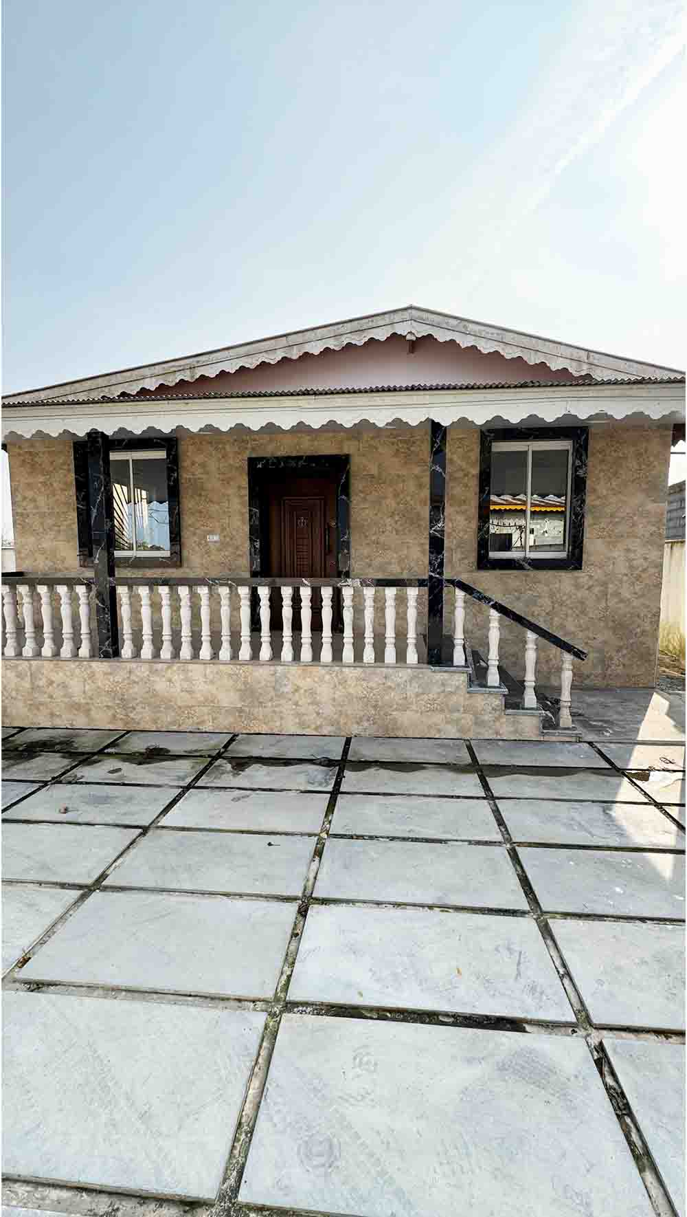 یک ویلای نوساز در دل طبیعت و نزدیک دریا