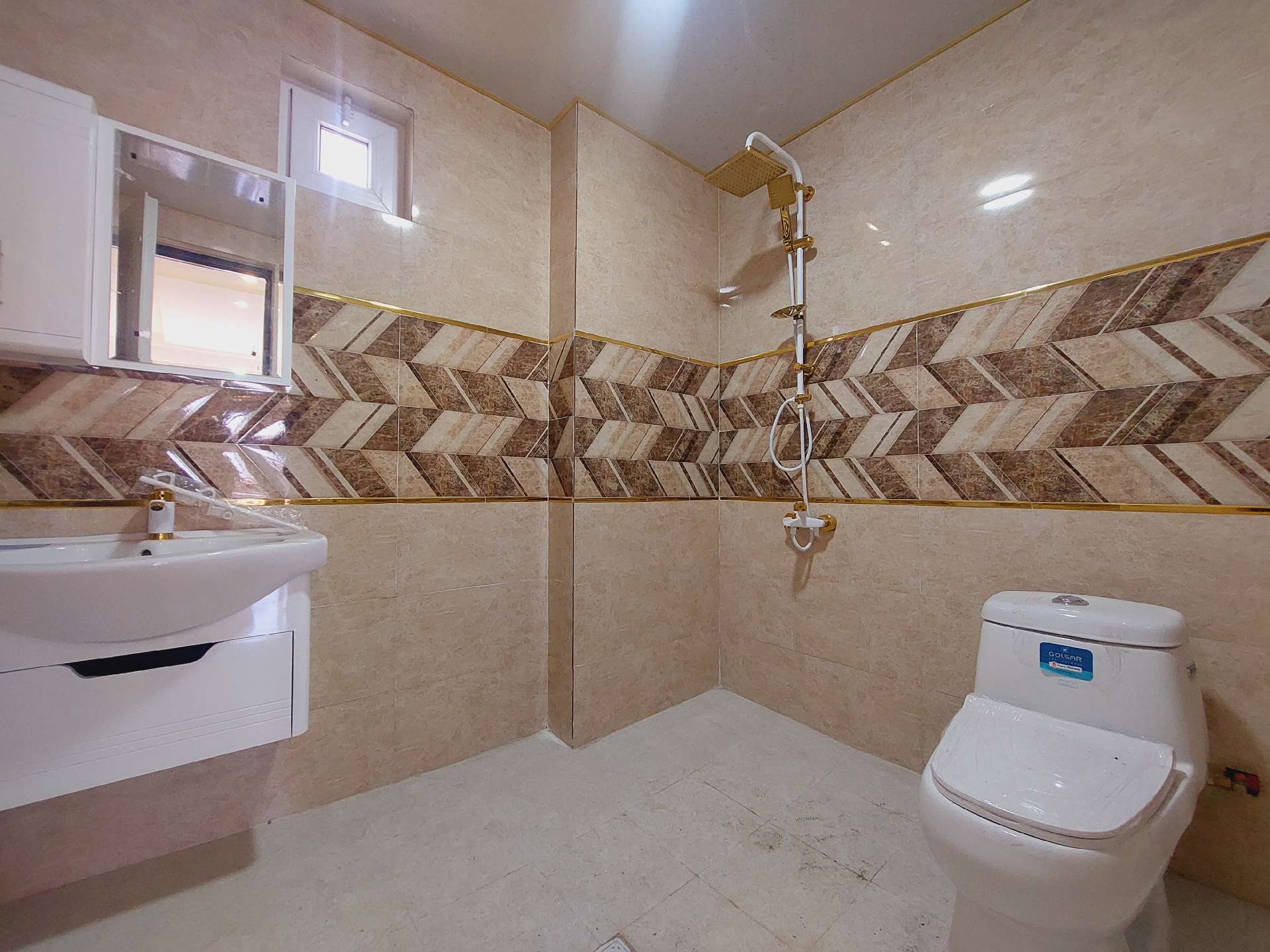 تصویر یک ویلا دوبلکس نوساز