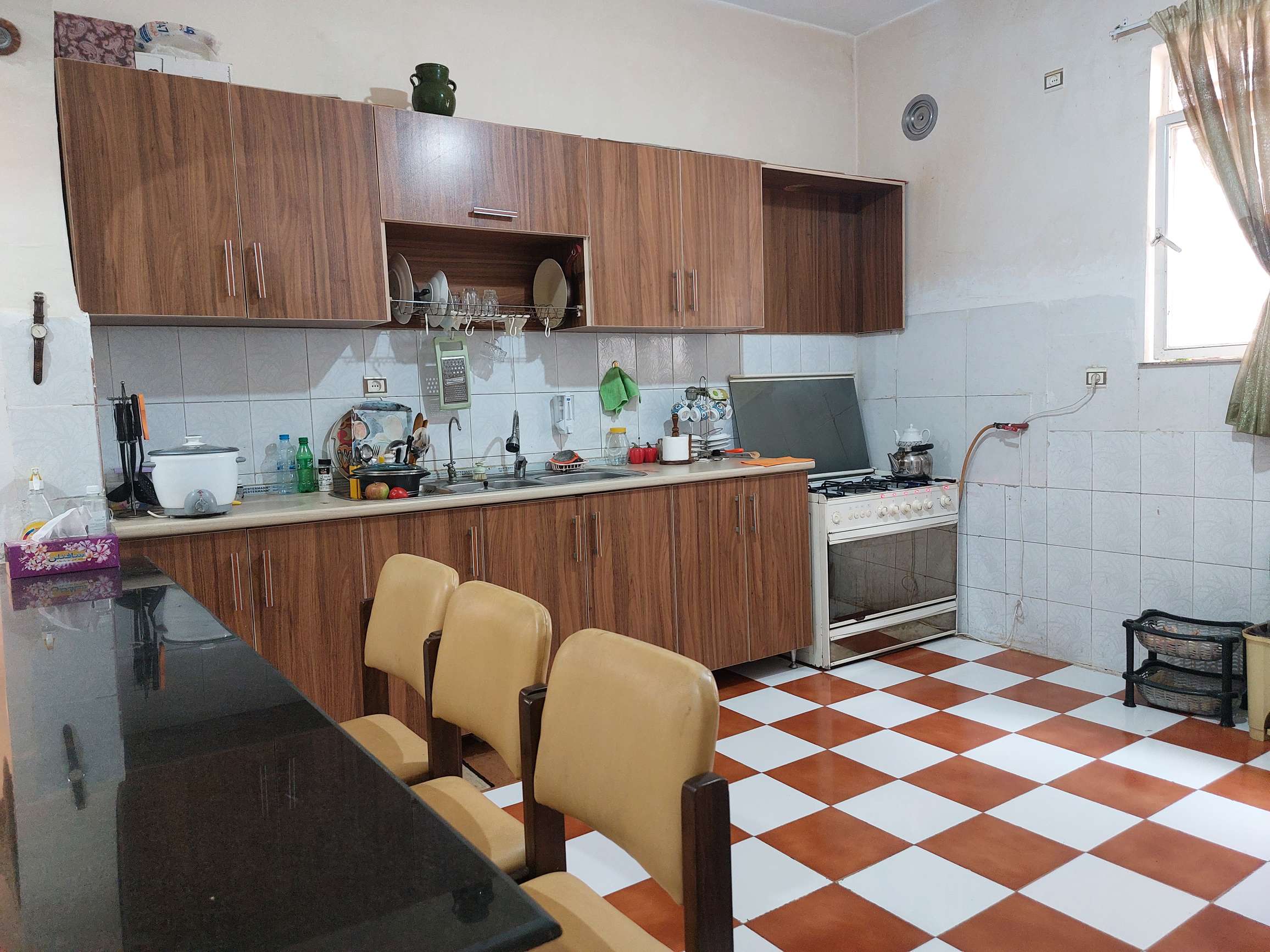 تصویر ویلا نوساز مرکز شهر خشکبیجار