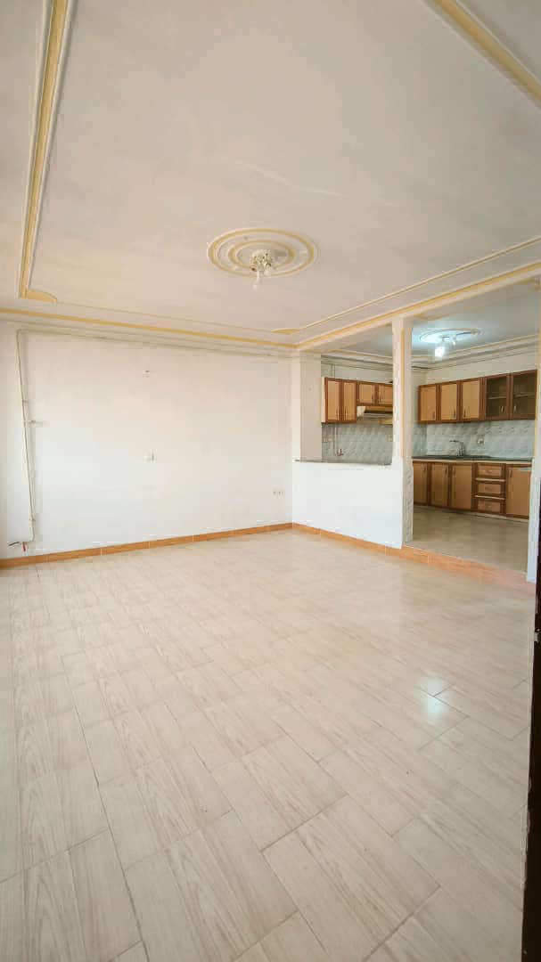 تصویر یک آپارتمان