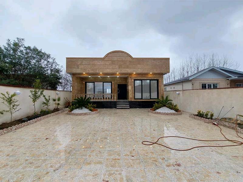 ویلاباغ نوساز نماسنگ محوطه سازی شده جنگلی