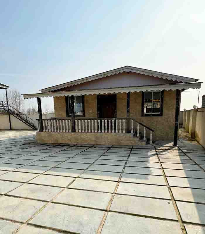 یک ویلای نوساز در دل طبیعت و نزدیک دریا